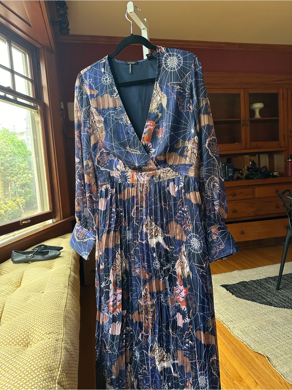 Scotch & Soda Navy Floral-Abstract Long Sleeve Maxi Dress - Picture 3 of 10